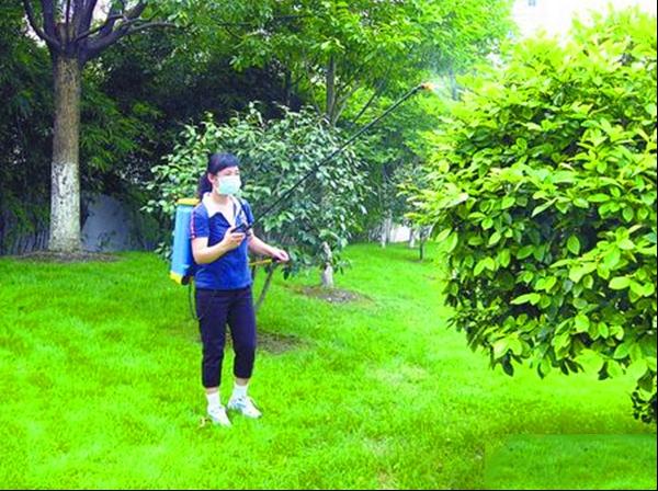 夏季使用农药重效率更要注意安全-防中毒