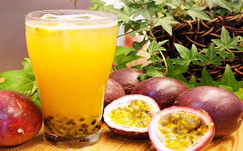 百香果泡水的正确方法
