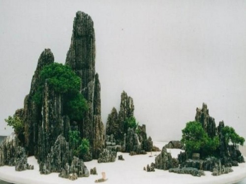山水盆景是技术与艺术的完美融合